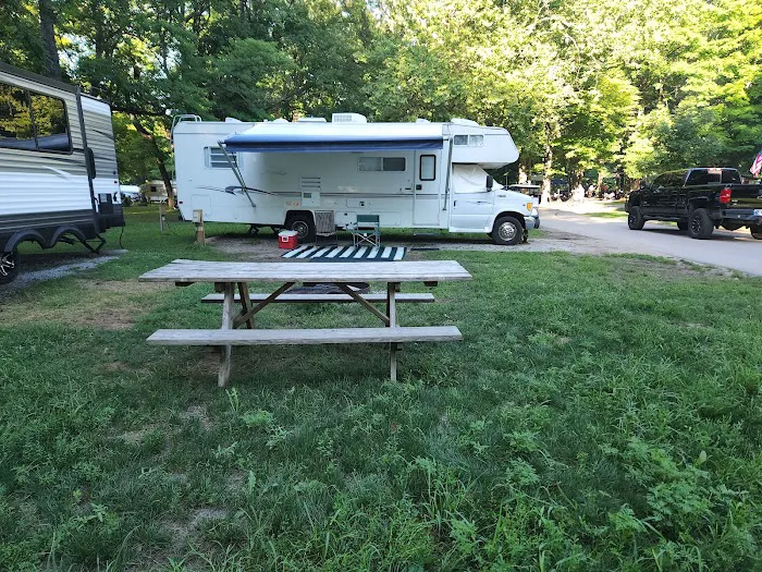 Chain O’ Lakes Campground 10