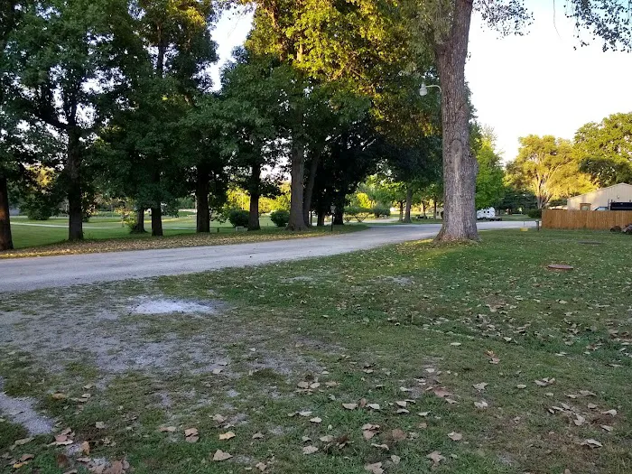 Riverside Park Campground 10