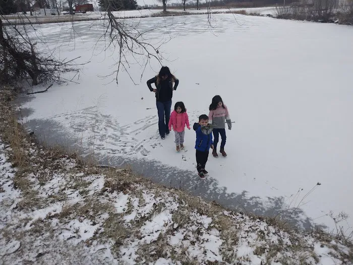 Hilltop Pointe Mobile Home Park Picture 1