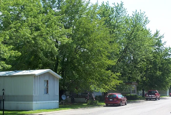Longacre Estates Manufactured Home Community 10