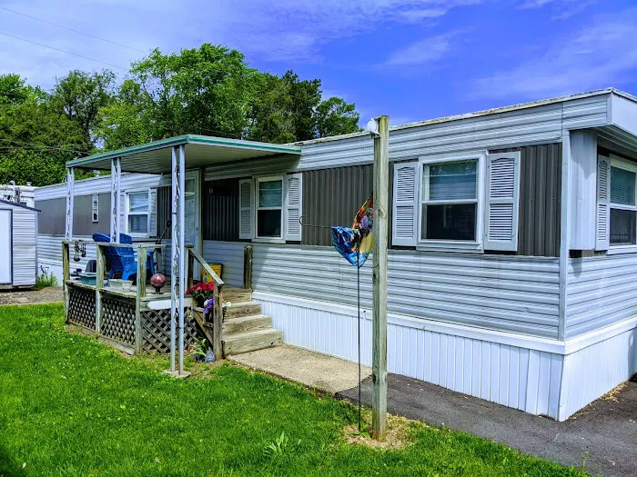 Sunset Park Mobile Home Community 8