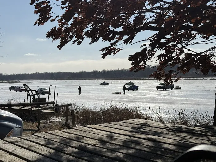 Lakeview Campground & Bar 6