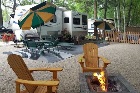 Hunter's Crooked River Camp
