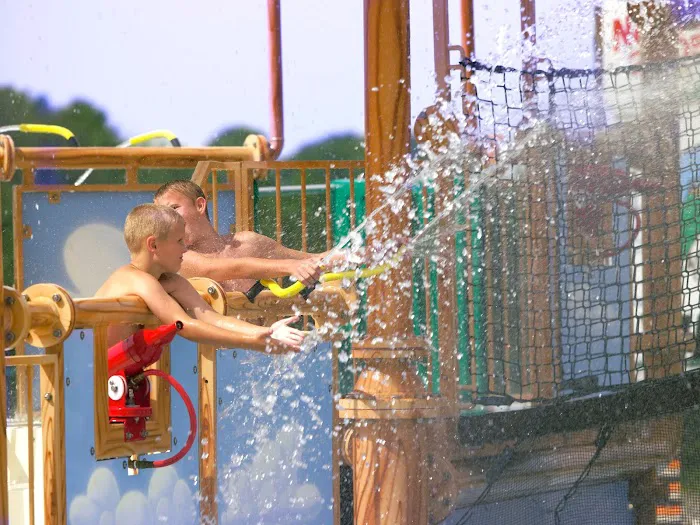 Jellystone Park™ Wisconsin Dells 9