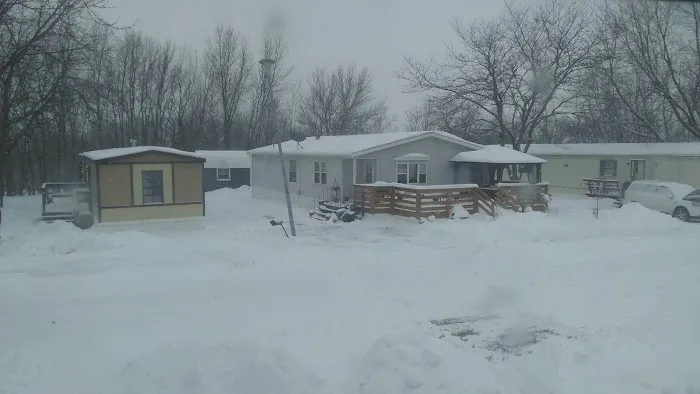 Carlton Mobile Home Court 2