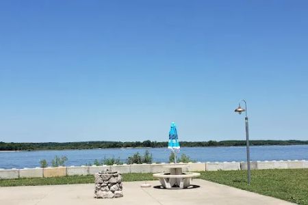 Scales Pointe Camping