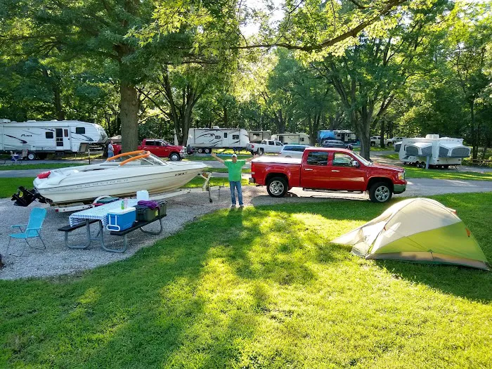 Coralville Dam Complex Campgrounds 3