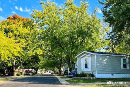 Colonial Manor Manufactured Home Community