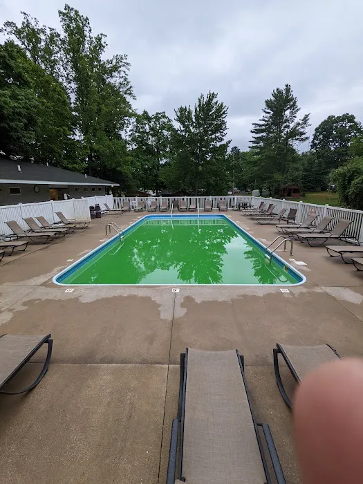 TriPonds Family Camp Resort 3