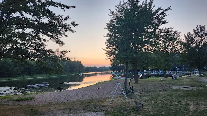 Story Lake Resort 5