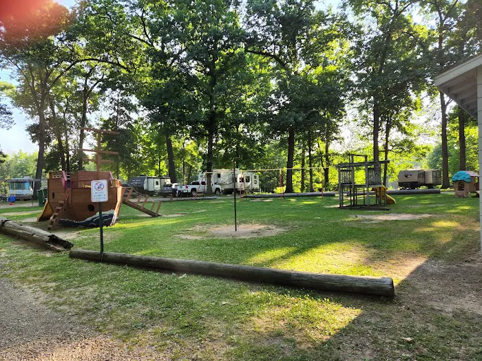Oak Shores Resort Campground 2
