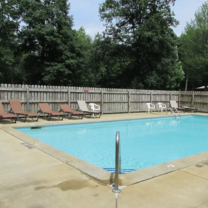 Oak Shores Resort Campground 8