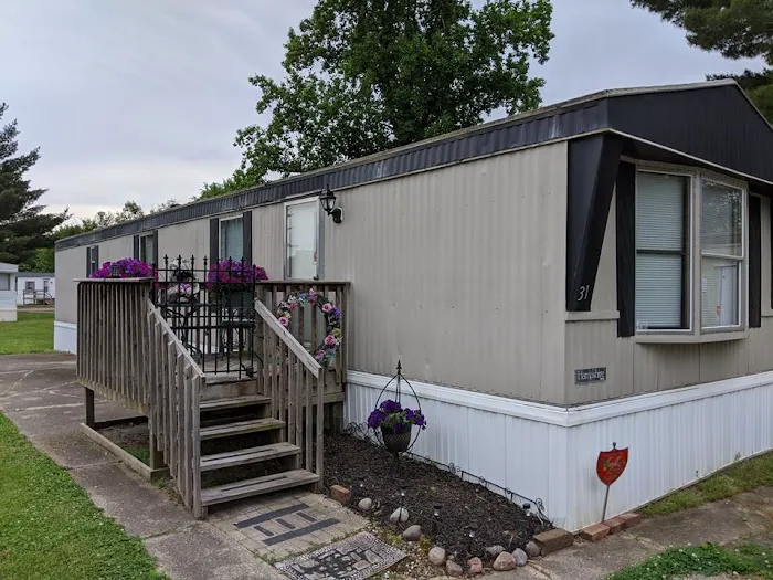 Pinewood Mobile Home Community 7