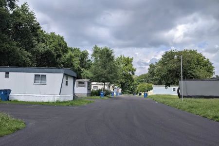 Pinewood Mobile Home Community