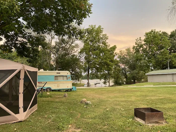 Lake Mattoon Campground & Marina 8