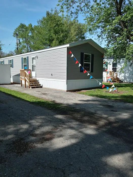 Rustic Manor Manufactured Home Community 10