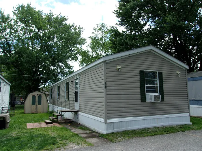 Rustic Manor Manufactured Home Community 1