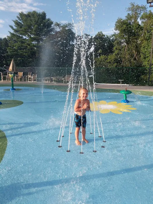 Sherwood Forest Camping & RV Park 7