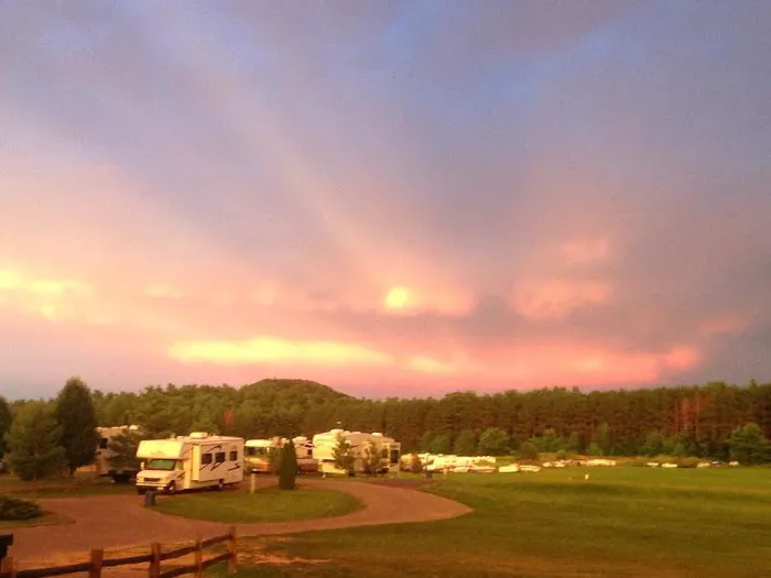 Holiday Shores Campground & Resort 7