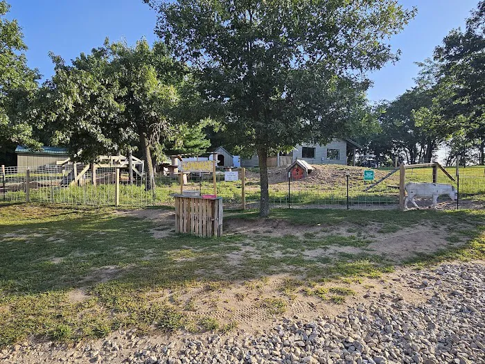 Emrick Lake Campground & Resort 10