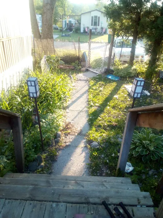 Trail's End Mobile Home Park 8