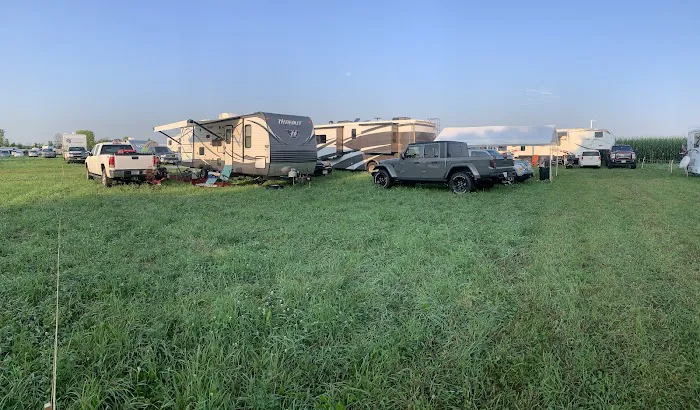Relleumtdats Airventure Campground 5