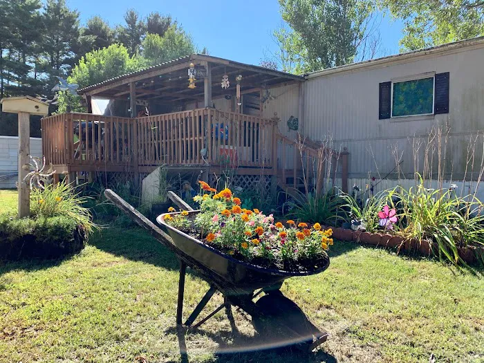 Dakota Capital Mobile Home Community 6