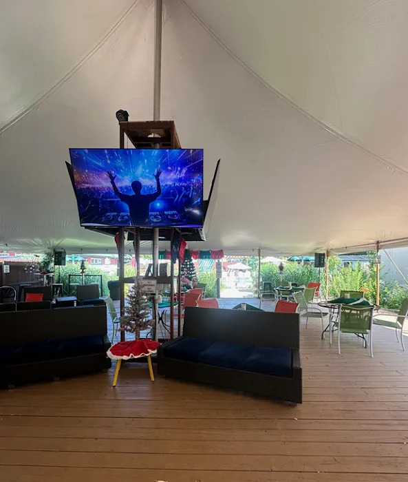 Campit Outdoor Resort Saugatuck 10
