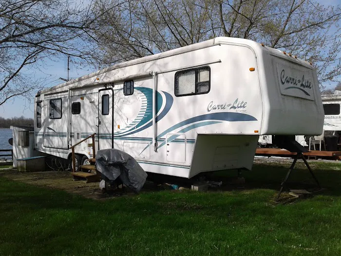 Silver Lake RV & MH Estates 8