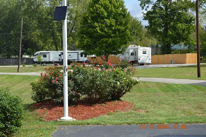 Cozy Corner Campsite (taking reservations) 9