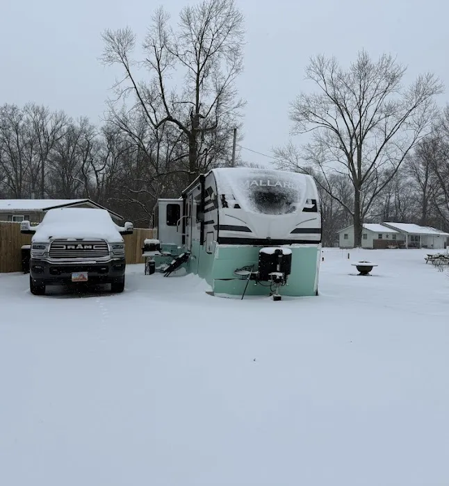Cozy Corner Campsite 8