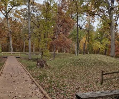 Mounds State Park Family Campgrounds