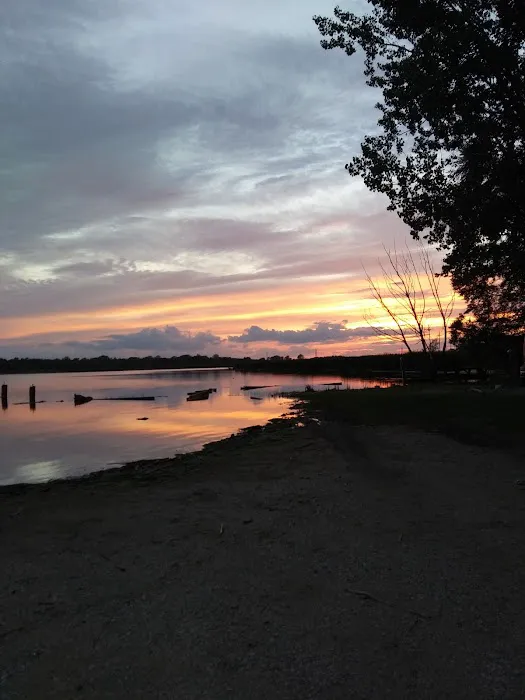 Scenic River Stop-N-Dock RV Park & Marina 8