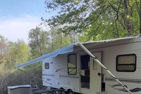 Rustic Woods Campground