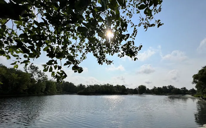 Hucklberry Acres Campground & Huck's Sports Grill 3