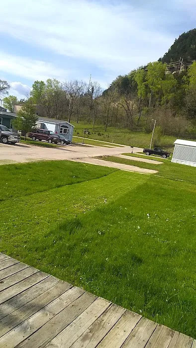 Edgewood Mobile Home Court 2