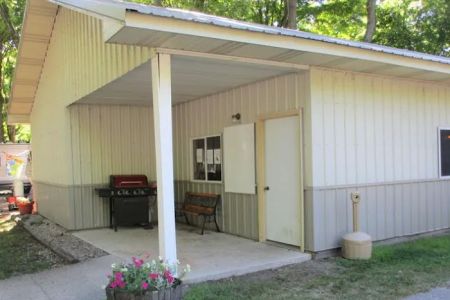 Parkside Campground