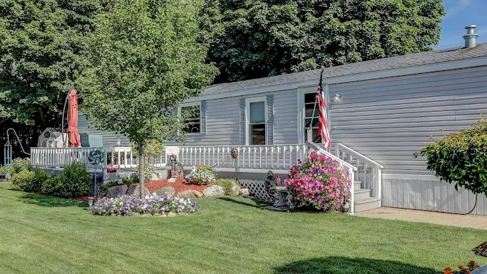 Windsor Woods Village 4