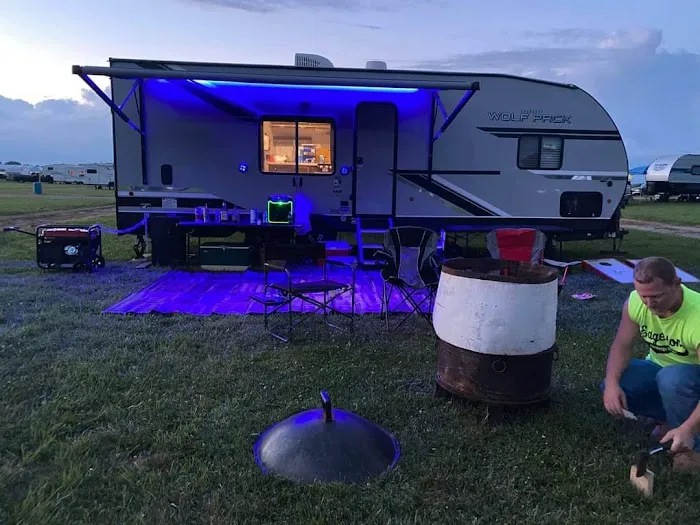 Mobile Man Cave LLC 1