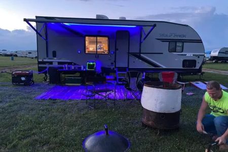 Mobile Man Cave LLC