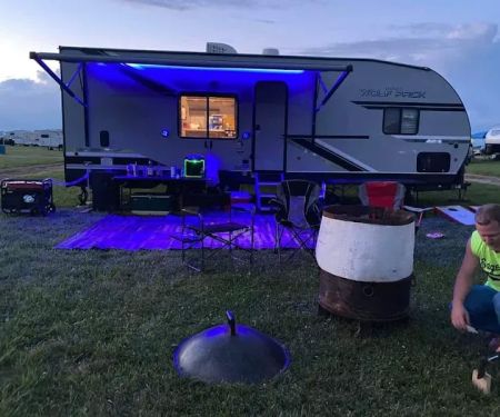 Mobile Man Cave LLC