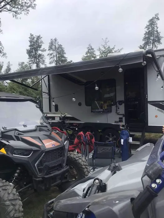 Mobile Man Cave LLC 10