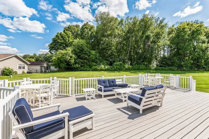 Glenmoor Village 7