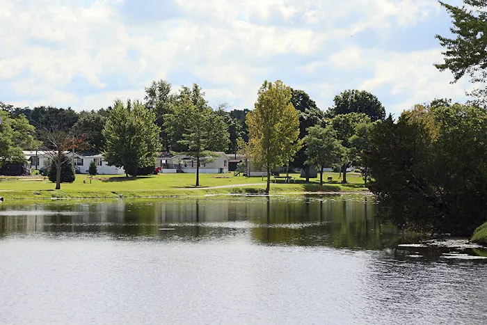 Echo Lake Manufactured Home Community 9