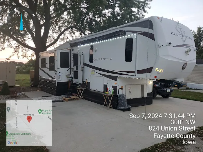 Scenic Bluffs Mobile Home & RV Park 3