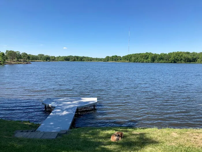 Lakeshore RV Resort & Campground 9