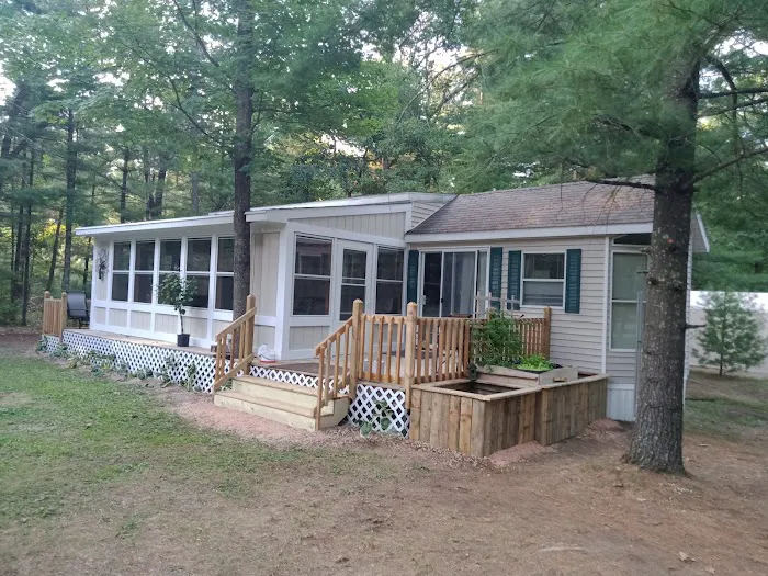 Rabls Pinequilizer Campground & Mobile Park 10