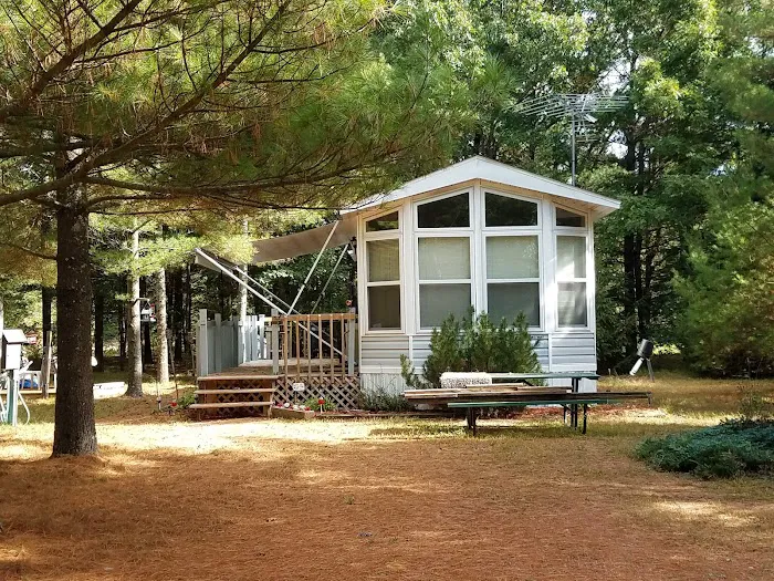 Rabls Pinequilizer Campground & Mobile Park 6