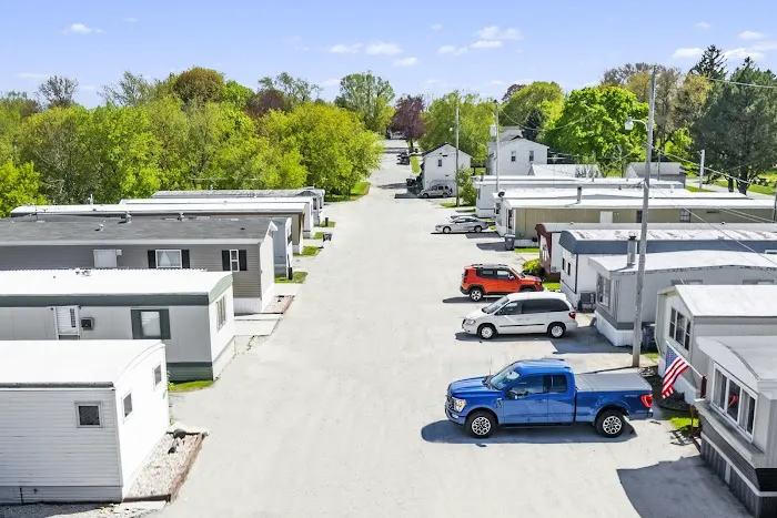 Lake Bluff Manufactured Home Community 8