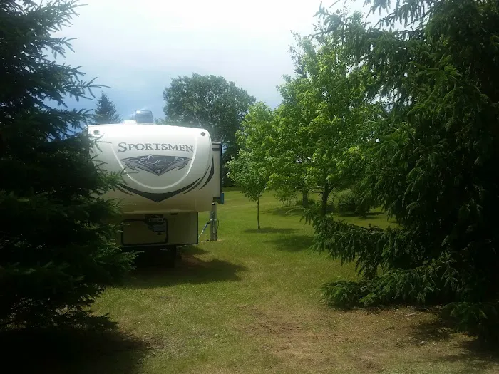 Fountain Lake RV Park and Campground 8